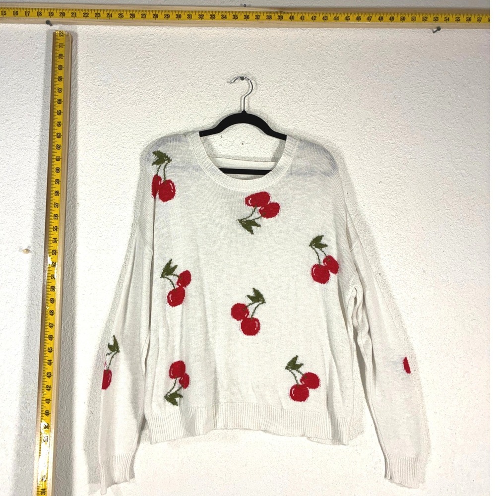 Cato White Cherry Print Sweater Women XL Excellent Reversible V-Neck Knit
